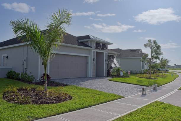 Best Professional Driveway Pavers  in Diberville, MS